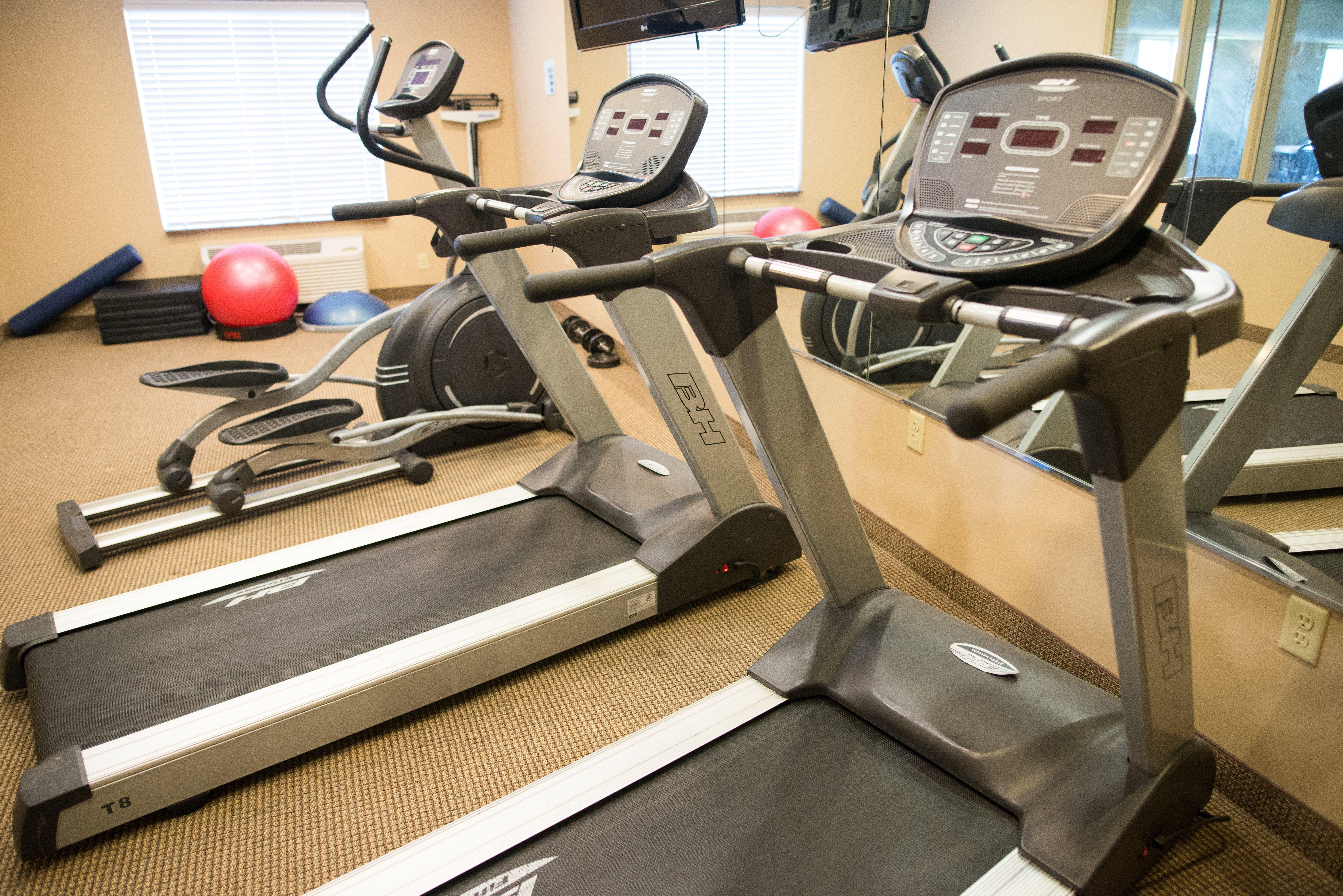 Holiday Inn Express & Suites Northwood By Ihg Silver Lake Eksteriør bilde
